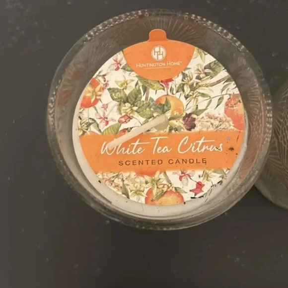 Set of 2 White Tea Citrus Candles | White Candles | Set of Candles | Vintage - Picture 3 of 5